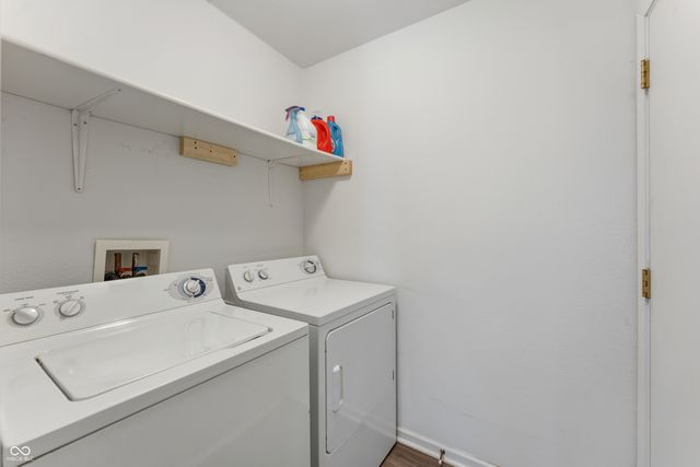 1712 Turning Leaf Drive, Franklin, IN 46131