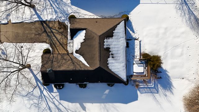 1712 Turning Leaf Drive, Franklin, IN 46131