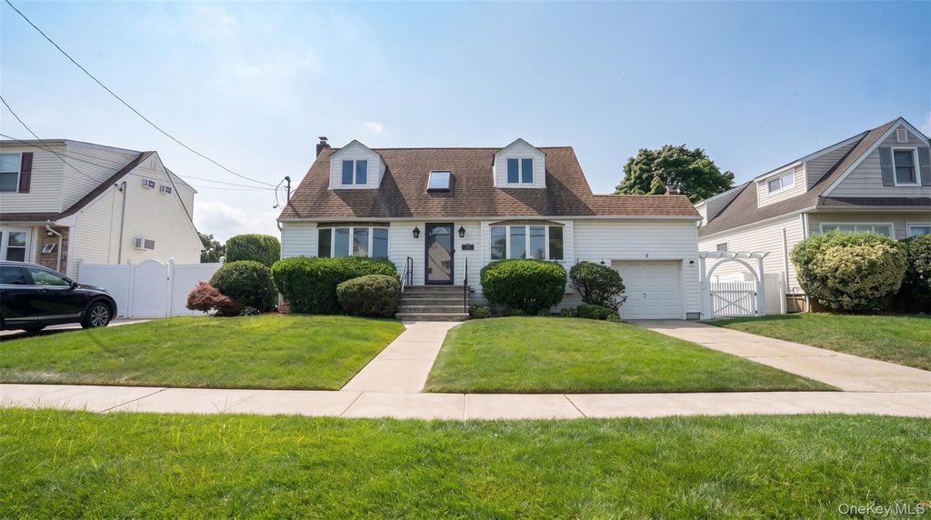 265 Weidner Avenue, Oceanside, NY 11572 — exterior
