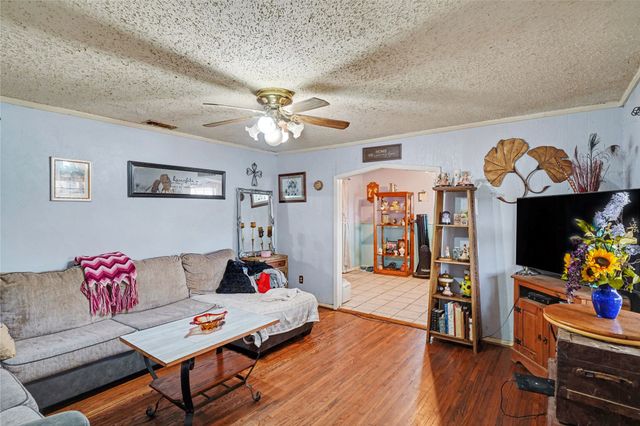 5700 Kennedy Street, Watauga, TX 76148