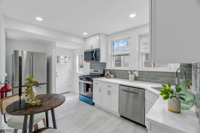 1573 Wyndmoor Ave, Hillside Twp., NJ 07205