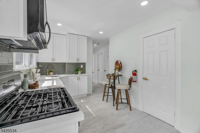 1573 Wyndmoor Ave, Hillside Twp., NJ 07205