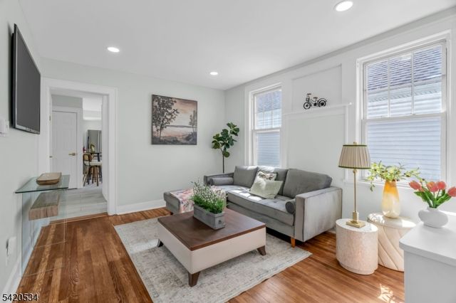 1573 Wyndmoor Ave, Hillside Twp., NJ 07205