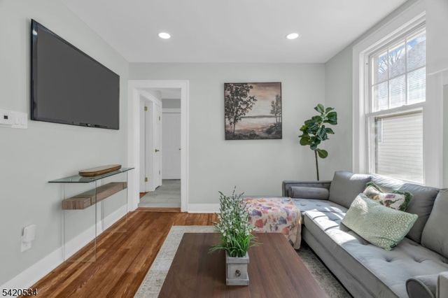 1573 Wyndmoor Ave, Hillside Twp., NJ 07205