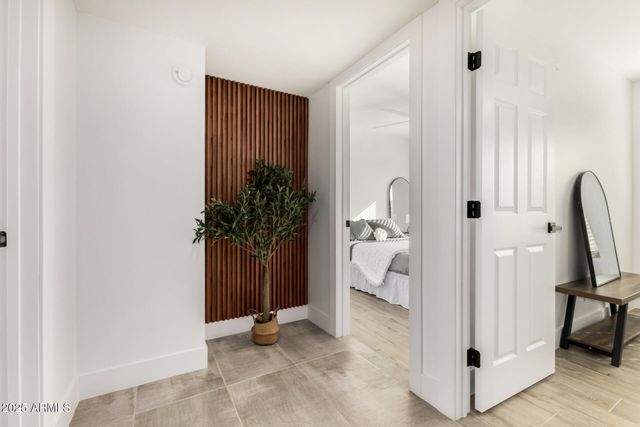 7050 W GARFIELD Street, Phoenix, AZ 85043