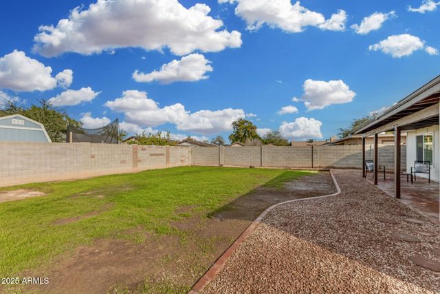 7050 W GARFIELD Street, Phoenix, AZ 85043
