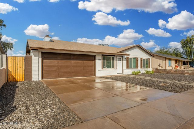 7050 W GARFIELD Street, Phoenix, AZ 85043