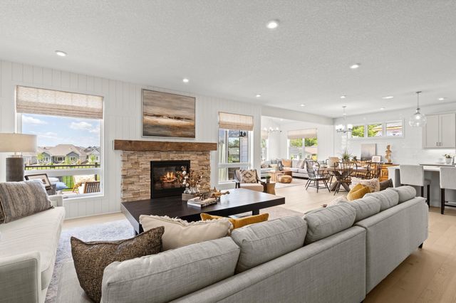 914 Big Woods Drive, Delano, MN 55328