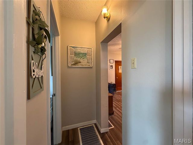 9805 Linn Avenue, Lemay, MO 63125