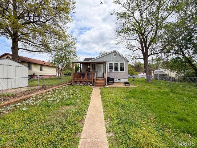9805 Linn Avenue, Lemay, MO 63125