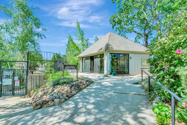 115 Fairway Village Court, Murphys, CA 95247