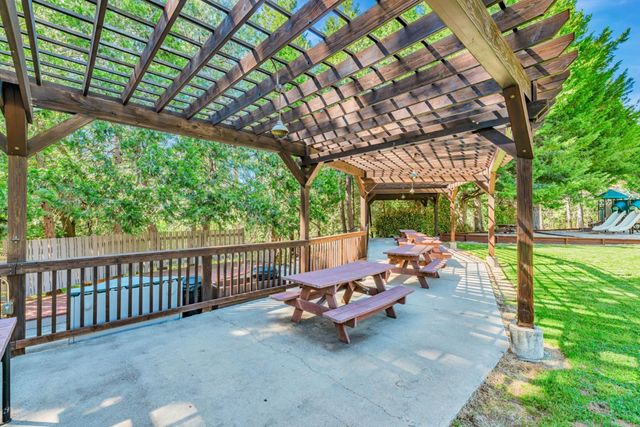 115 Fairway Village Court, Murphys, CA 95247