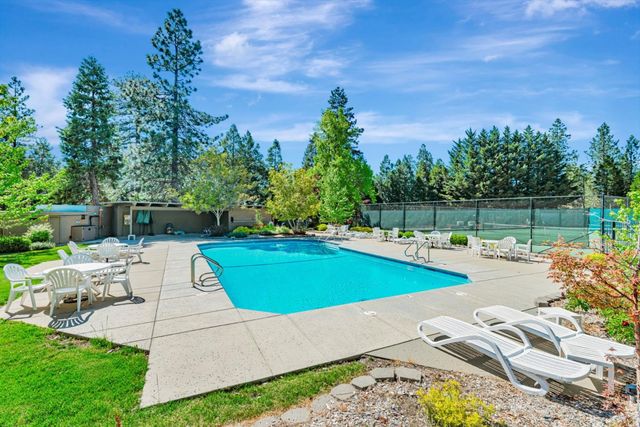 115 Fairway Village Court, Murphys, CA 95247