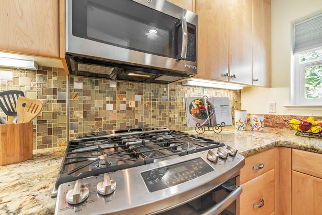 115 Fairway Village Court, Murphys, CA 95247