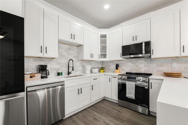 174-176 S LEMON AVENUE, Brooksville, FL 34601