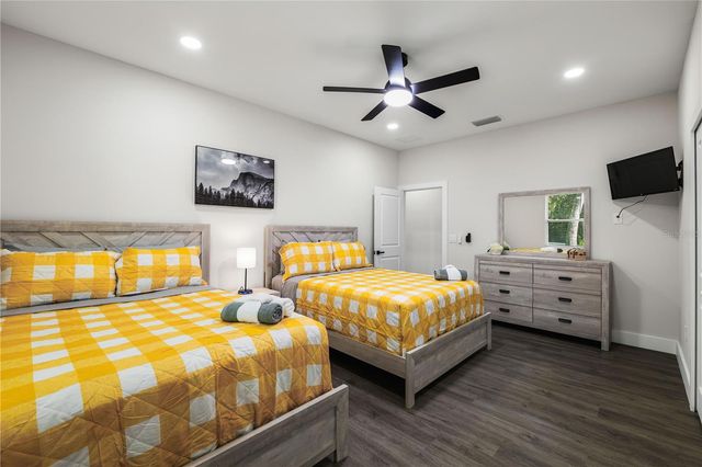 174-176 S LEMON AVENUE, Brooksville, FL 34601