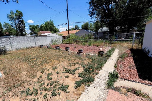 609 E Saint Elmo Avenue, Colorado Springs, CO 80905