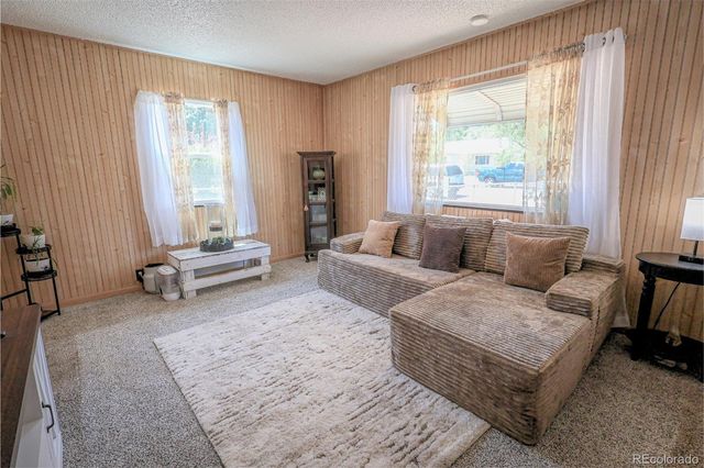 609 E Saint Elmo Avenue, Colorado Springs, CO 80905