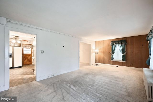 152 W YORK ST, Biglerville, PA 17307