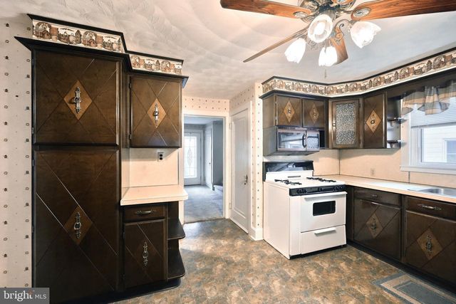 152 W YORK ST, Biglerville, PA 17307