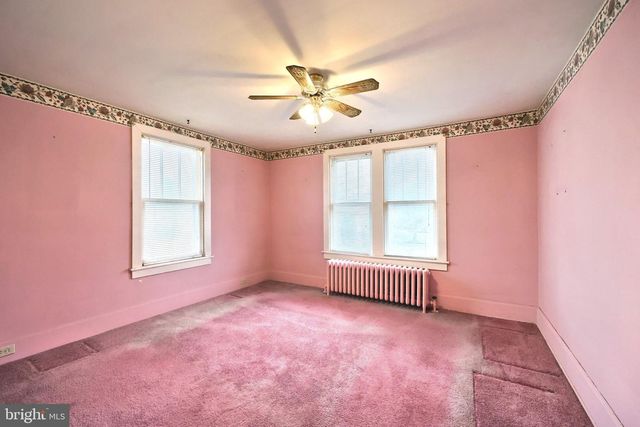 152 W YORK ST, Biglerville, PA 17307