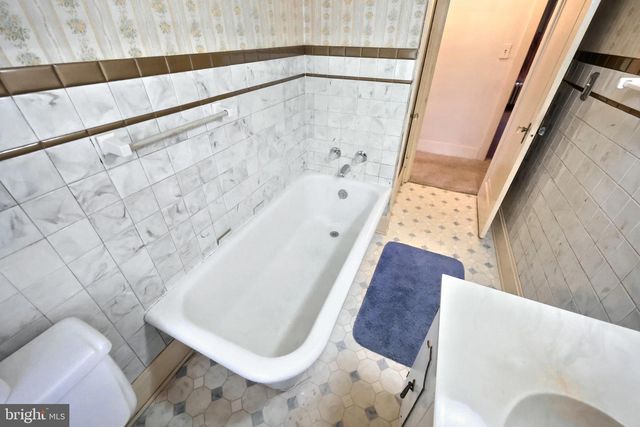 152 W YORK ST, Biglerville, PA 17307