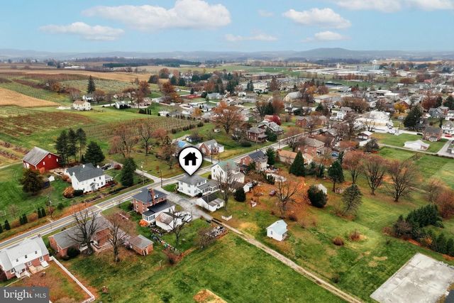152 W YORK ST, Biglerville, PA 17307