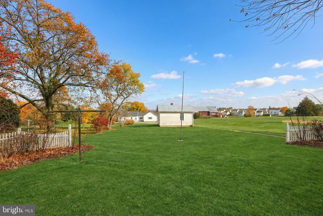 152 W YORK ST, Biglerville, PA 17307