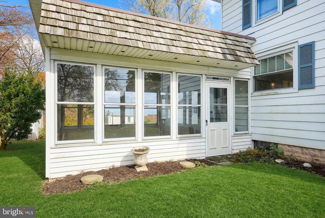 152 W YORK ST, Biglerville, PA 17307