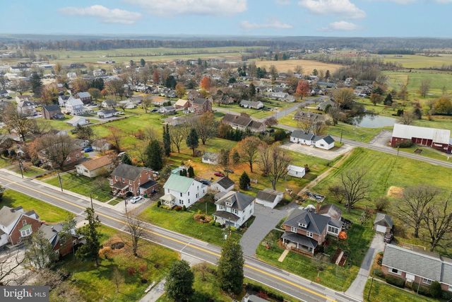 152 W YORK ST, Biglerville, PA 17307