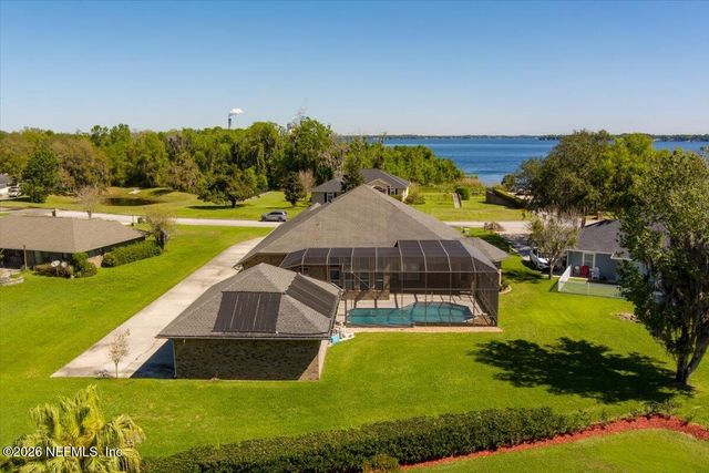 235 CRYSTAL COVE Drive, Palatka, FL 32177