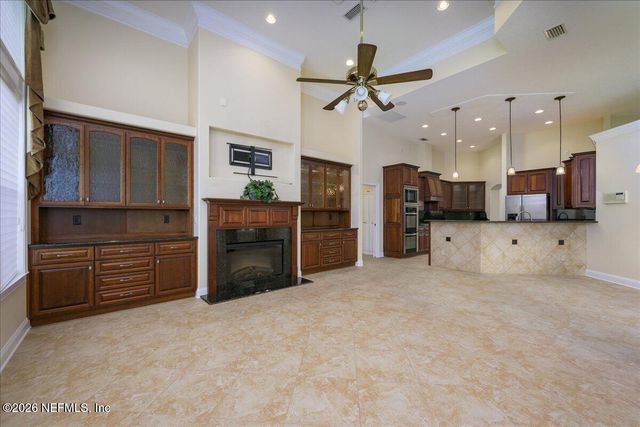235 CRYSTAL COVE Drive, Palatka, FL 32177