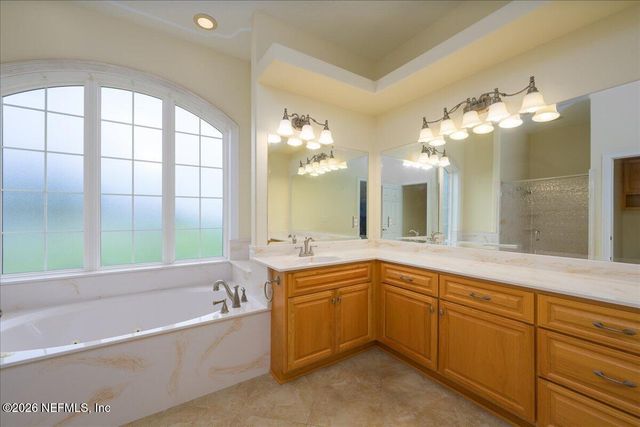 235 CRYSTAL COVE Drive, Palatka, FL 32177