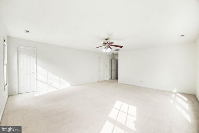 1480 TRUSLOW RD, Fredericksburg, VA 22406