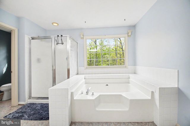 1480 TRUSLOW RD, Fredericksburg, VA 22406