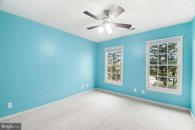 1480 TRUSLOW RD, Fredericksburg, VA 22406