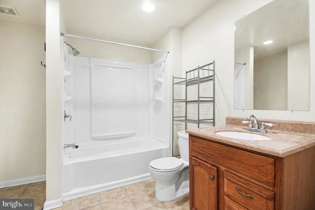 1480 TRUSLOW RD, Fredericksburg, VA 22406