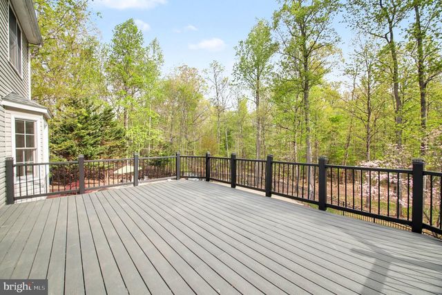 1480 TRUSLOW RD, Fredericksburg, VA 22406