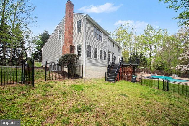 1480 TRUSLOW RD, Fredericksburg, VA 22406