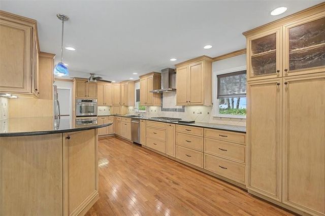 5240 Shasta Way, Marietta, GA 30062