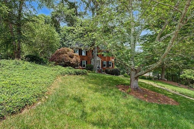 5240 Shasta Way, Marietta, GA 30062