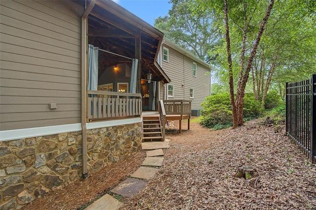5240 Shasta Way, Marietta, GA 30062