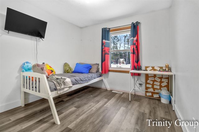 100 W Brooks Street, Newaygo, MI 49337