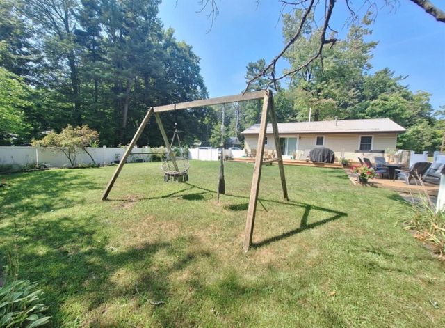 100 W Brooks Street, Newaygo, MI 49337