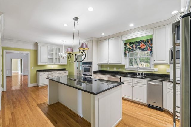 905 W Raysor Street, Saint George, SC 29477