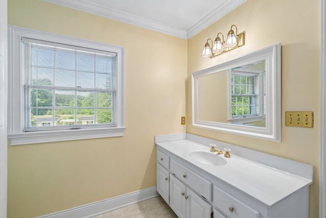 905 W Raysor Street, Saint George, SC 29477