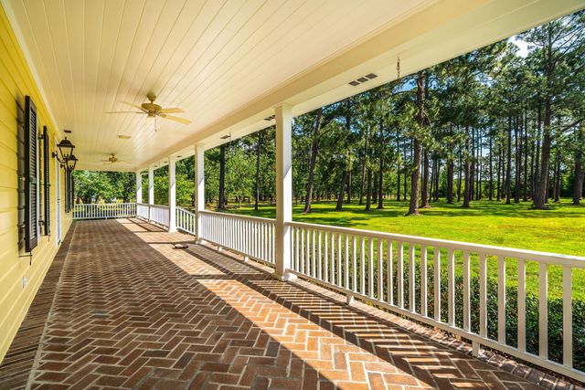 905 W Raysor Street, Saint George, SC 29477