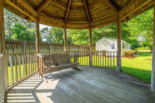 905 W Raysor Street, Saint George, SC 29477