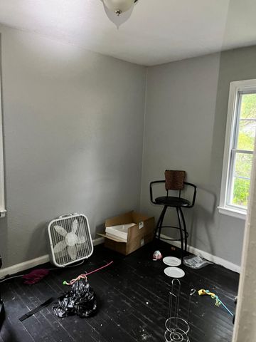 8627 Stout Street, Detroit, MI 48228