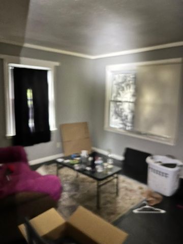 8627 Stout Street, Detroit, MI 48228